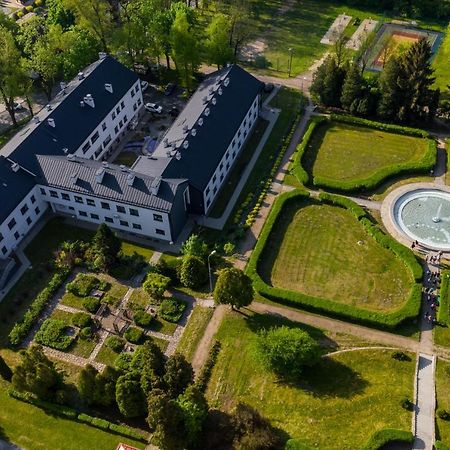 Centrum Rehabilitacji Spolecznej I Zawodowej Zaz Sloneczne Wzgorze تارنوف المظهر الخارجي الصورة